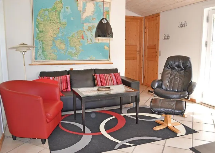 Vakantiehuis With Fireplace 09 Ribe