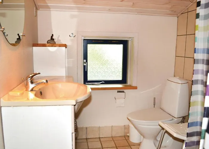 Vakantiehuis With Fireplace 09 *